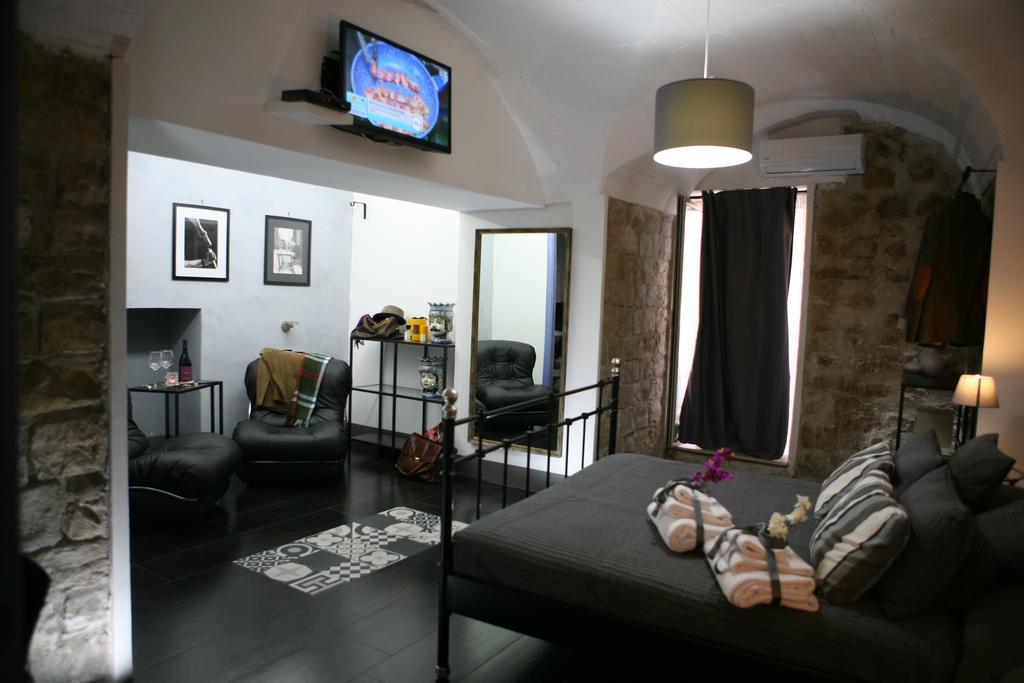Bed and Breakfast A Mo Casa Comiso Zimmer foto